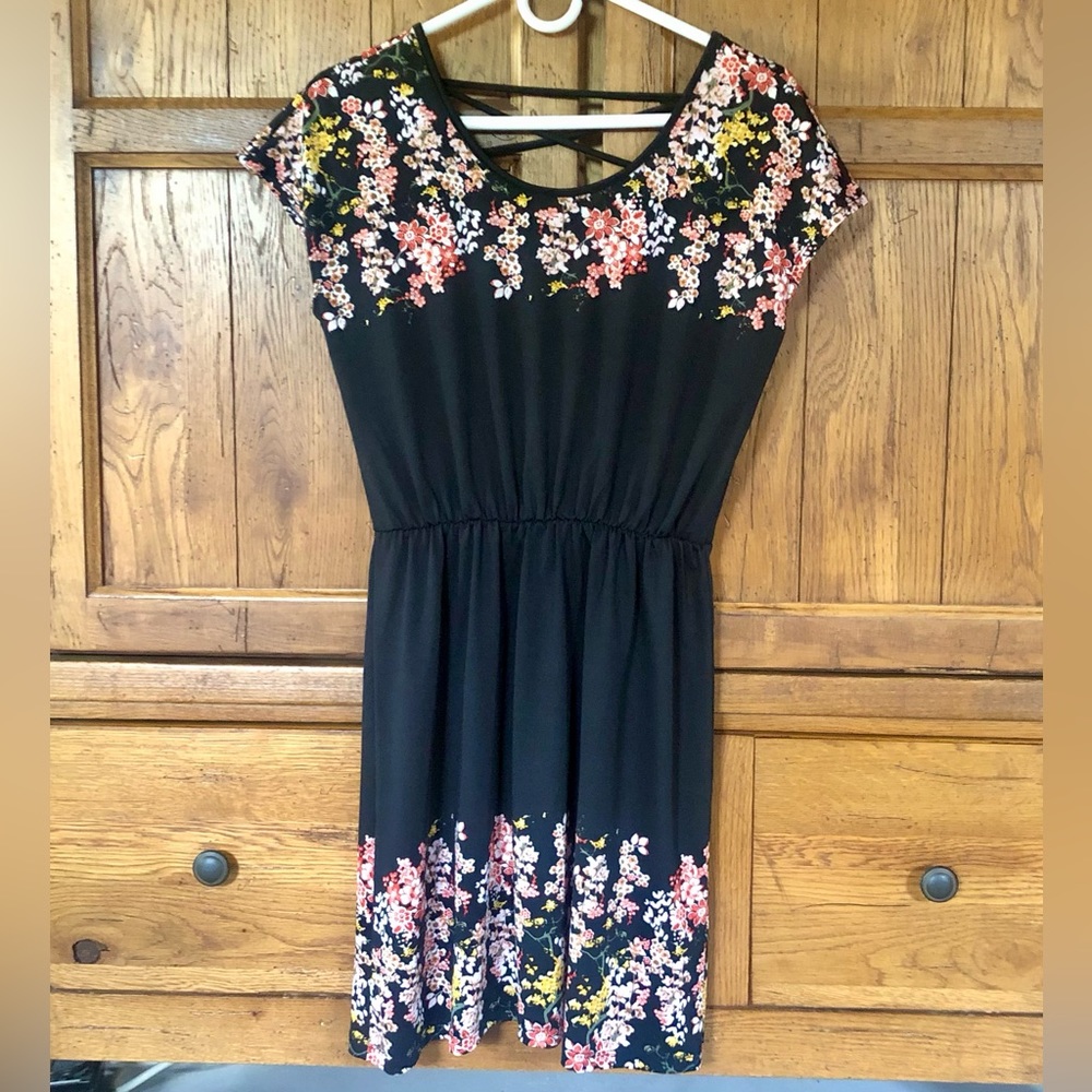 Black Floral Mini Dress XS Sleeveless Crisscross Back Skater Summer